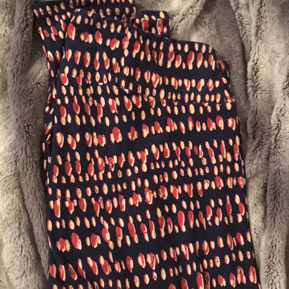 Brand New LuLaRoe TC2 Legging SOLD